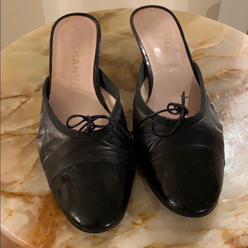 ‼️Chanel ‼️authentic black ballet slipper mules 💥